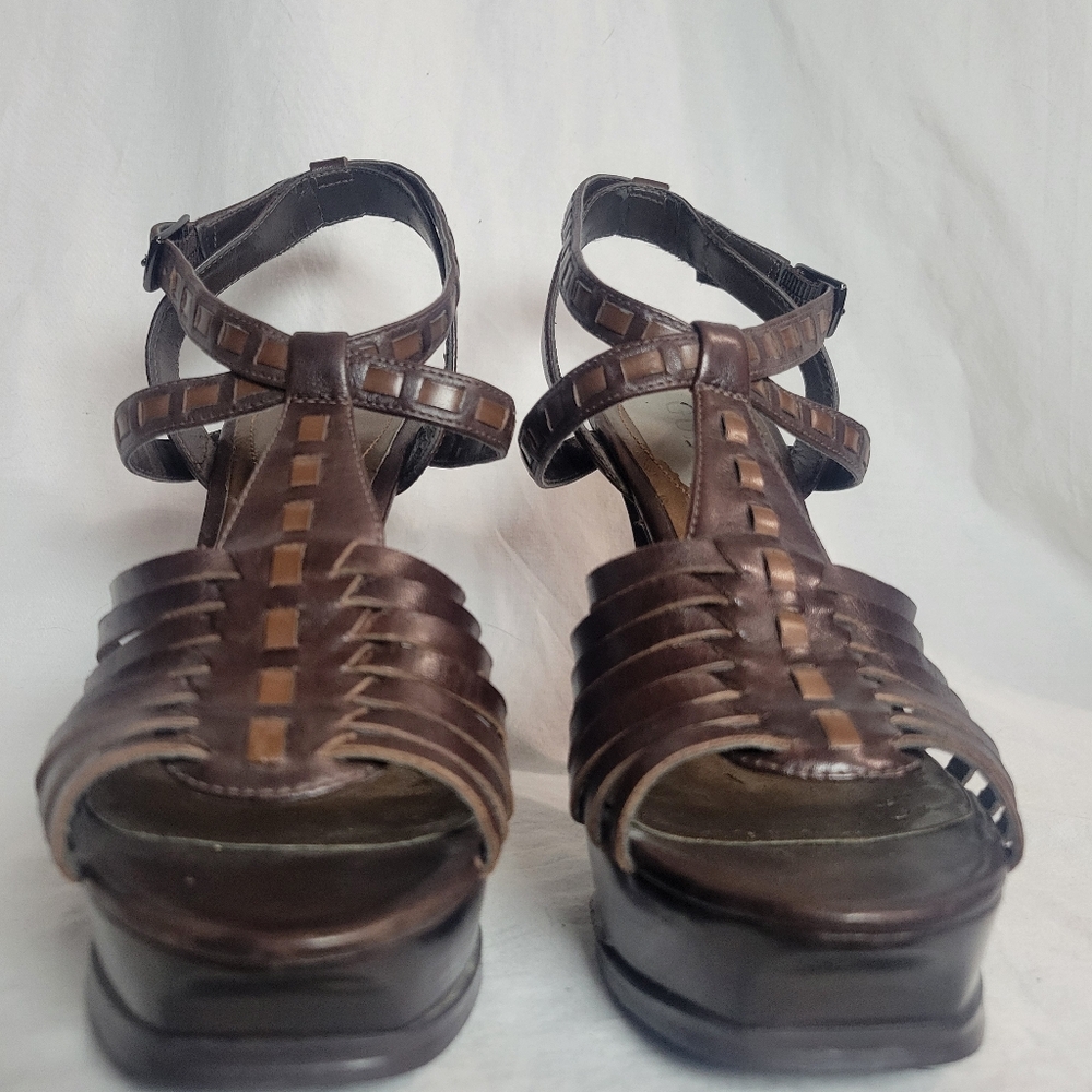 Guess Women's Strappy Ankle Strap Stiletto High Heel Platform Wooden Heel - Sz 8 - Picture 6 of 13